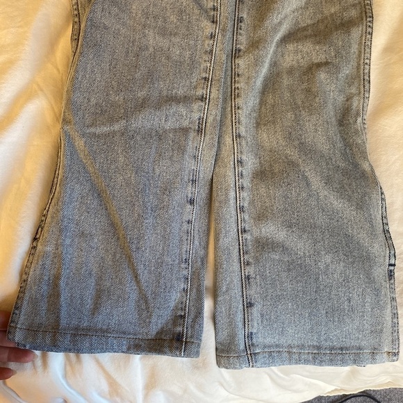 Something Navy High Rise Slit light blue Jeans, size 8 - Picture 5 of 6
